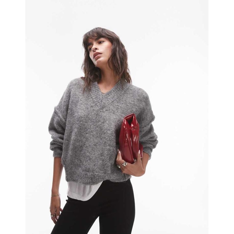 Topshop Pluizige gebreide trui met hoge V-hals in grijs Grijs
