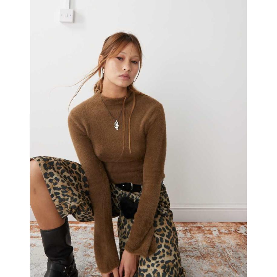 Weekday Jenny Harig gebreide trui in bruin Bruin