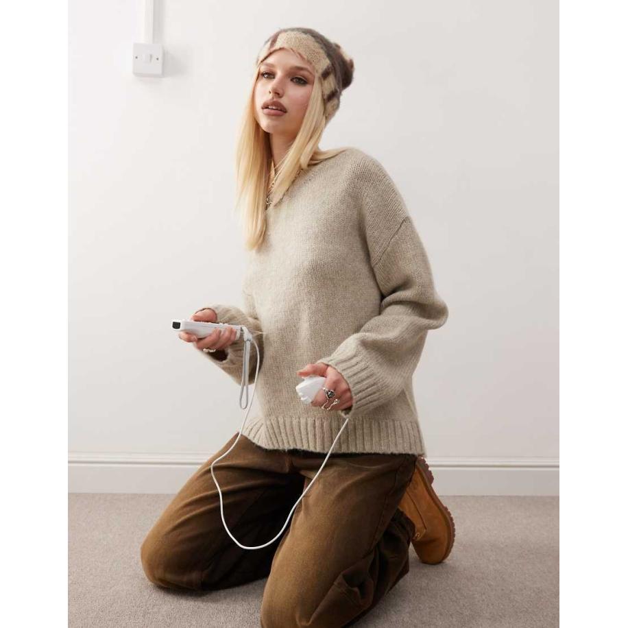 Monki Geribbelde trui met ronde hals in beige-Neutraal Multicolor