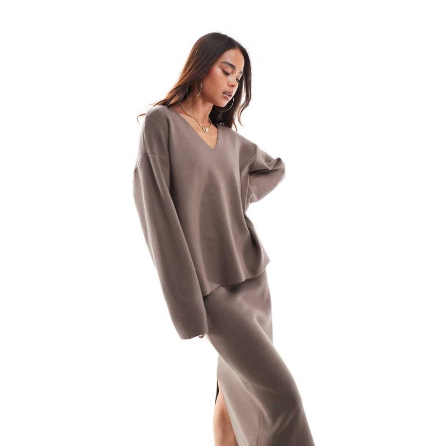 Object Trui met structuur en V-hals in taupe, deel van co-ord set-Bruin Bruin