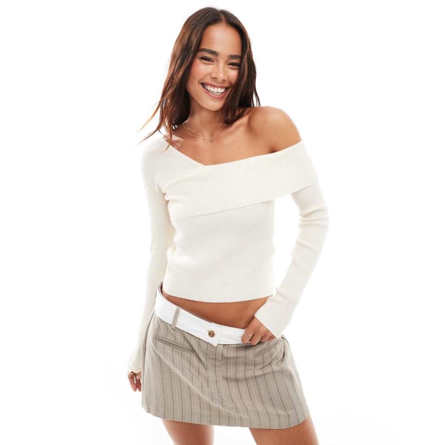 Miss Selfridge Asymmetrische geribbelde gebreide top in crème-Wit Wit