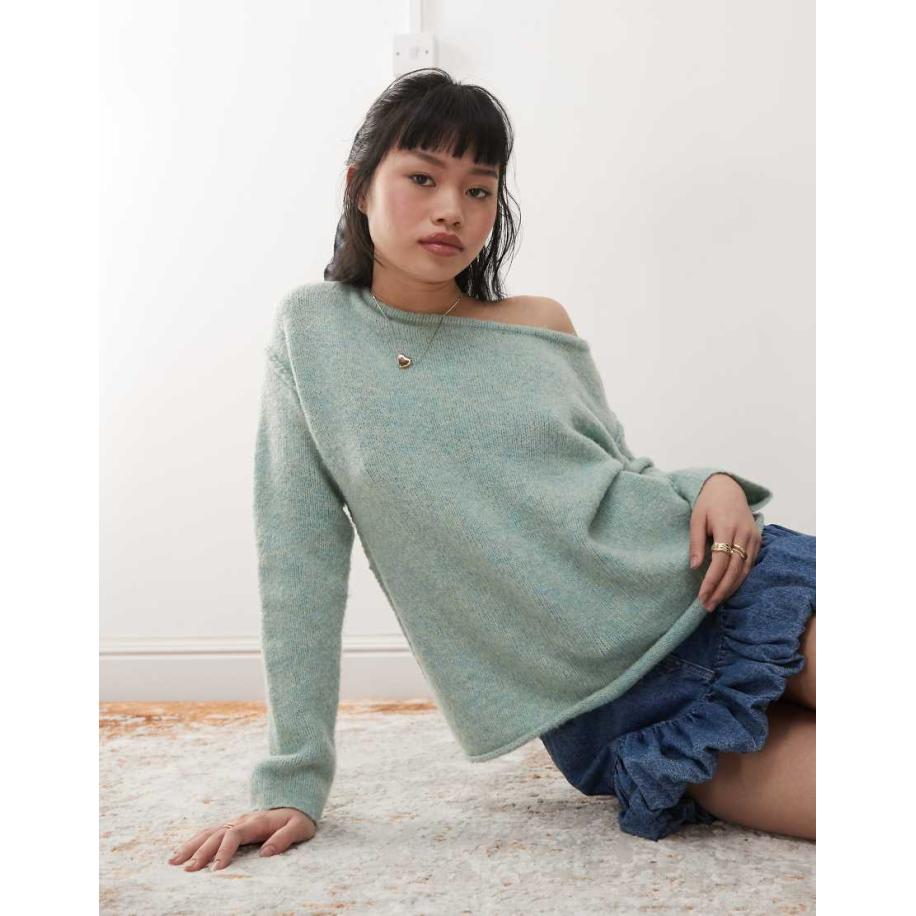 Miss Selfridge Ruimvallende asymmetrische gebreide trui met blote schouder in lichtgroen Groen