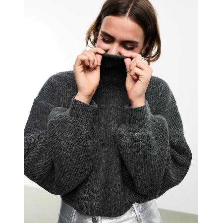 Monki Hoogsluitende cropped trui in gemêleerd donkergrijs