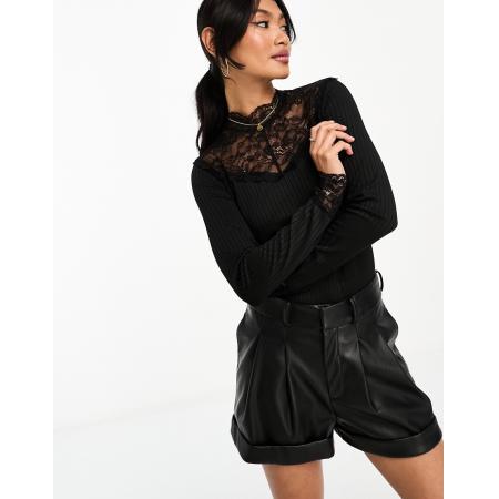 Y.A.S Top met lange mouwen en kanten inzetstuk in zwart