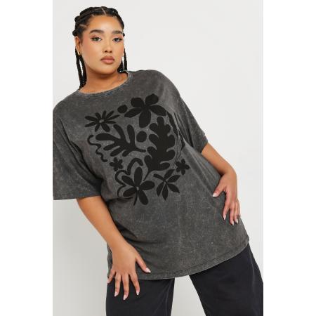 Yours Katoenen Tshirt Met Bloemenmotief In Grijze Acid Wash Size 66-68