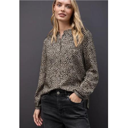 Street One Leo blouse met taping details -