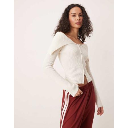 Gina Tricot Ribgebreid vest met rits aan de voorkant, blote schouders en kraag in crème-Wit