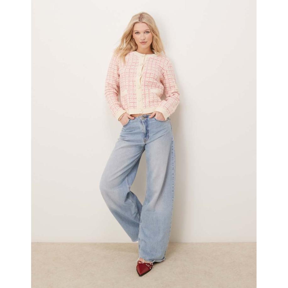 YAS Geruit gebreid bouclé vest van bouclé in crème en roze Roze