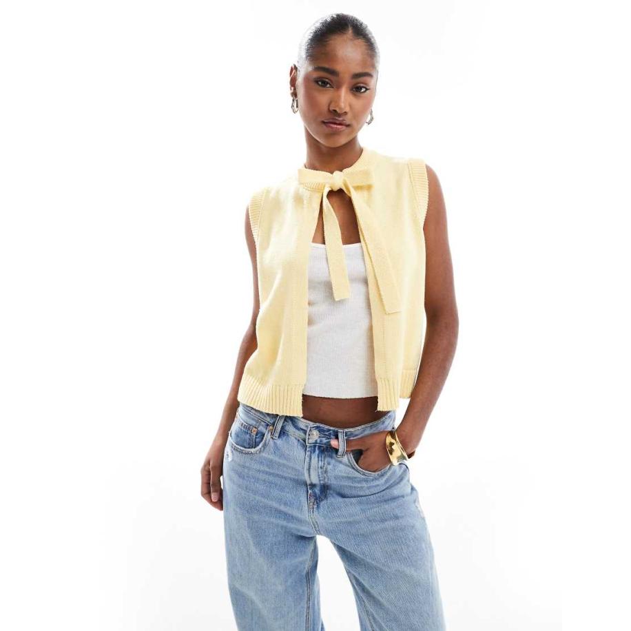 ASOS DESIGN Gebreid vest met gestrikte hals in lichtgeel Geel