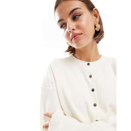 ASOS DESIGN Vest met ronde hals en geribbelde zoom in crème-Wit