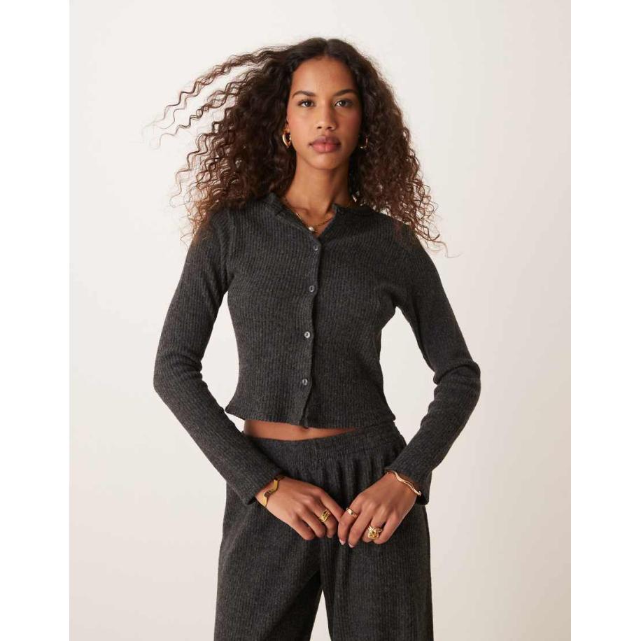 Miss Selfridge Geborsteld, geribbeld vest in antracietgrijs Grijs