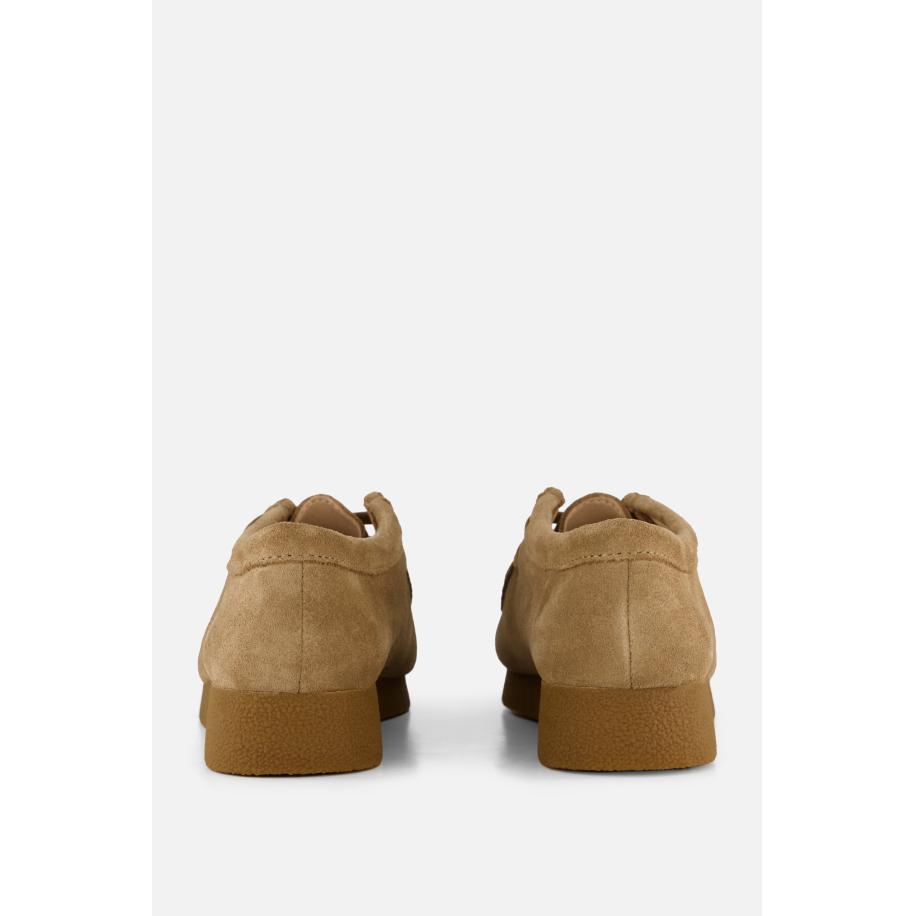 Clarks Wallabee Evo Veterschoenen beige Suede Bruin