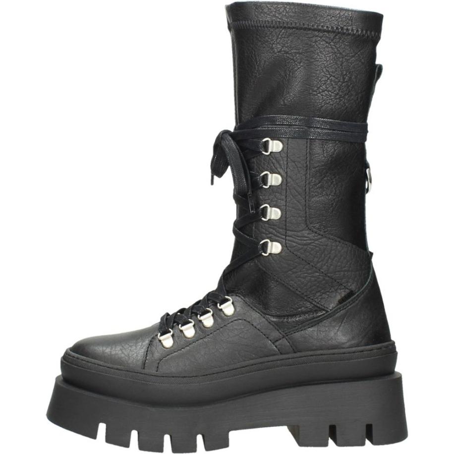 Bronx - Evi-ann Zwart