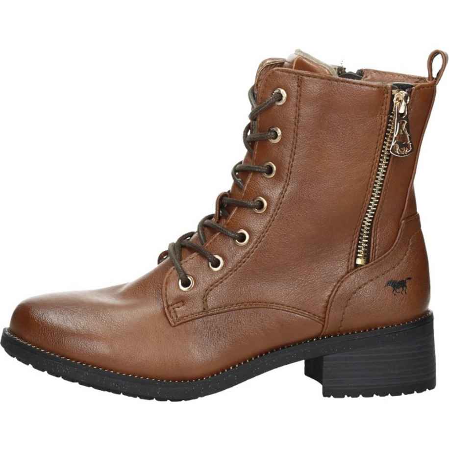 Mustang - Veterschoenen Hoog Bruin