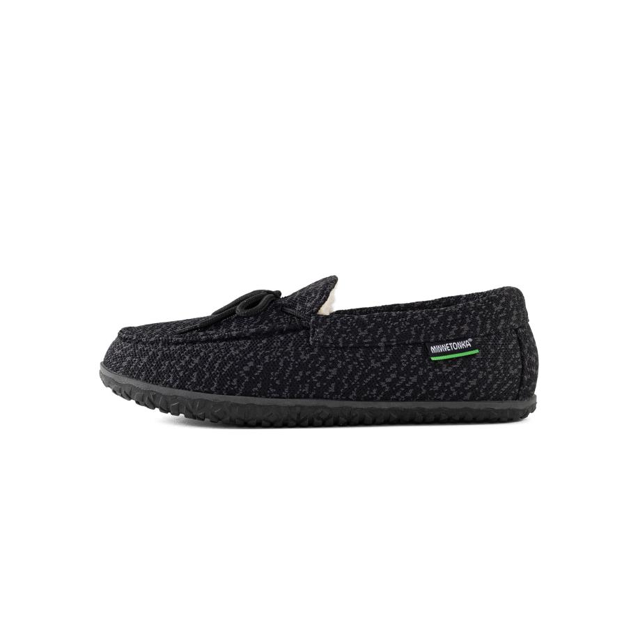 Minnetonka Minnetonka Mocassins Eco Oak zwart -