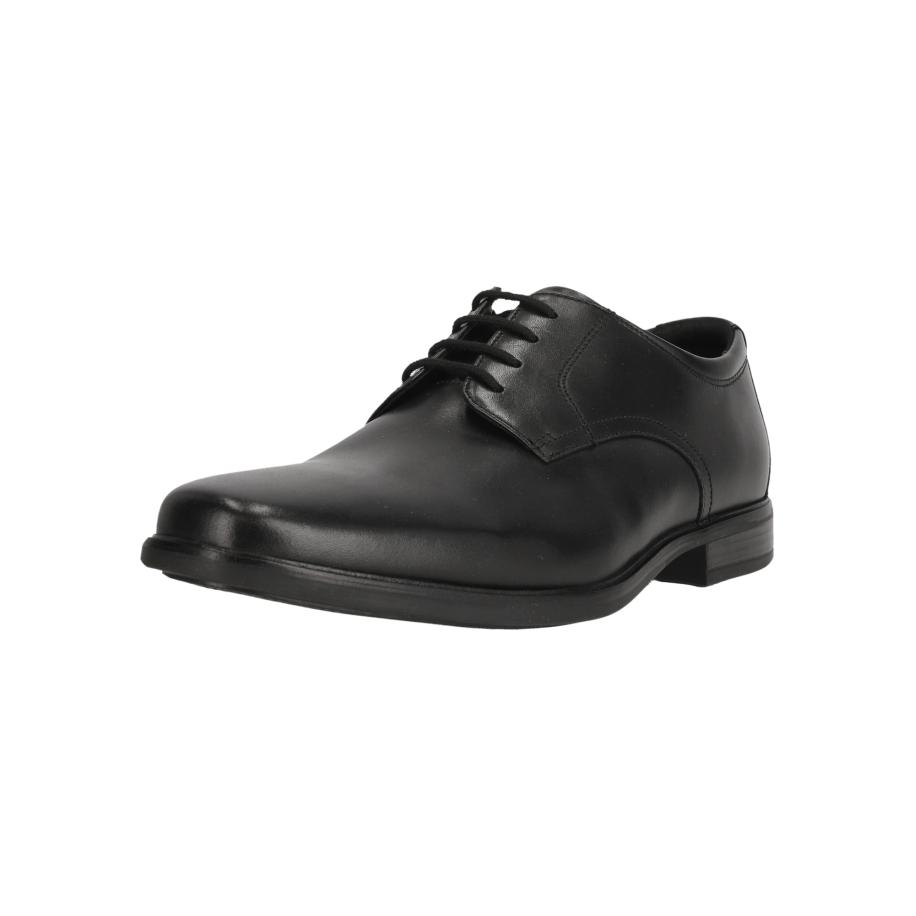 Clarks CLARKS Veterschoen Howard Walk zwart -