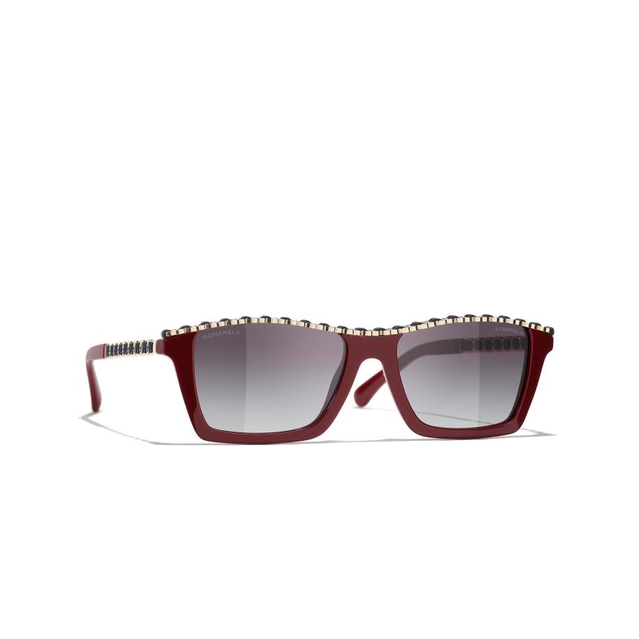Chanel Vrouwelijk Sunglass Rectangle Sunglasses CH5548Q - Framekleur: Bordeaux, Lenskleur: Grijs Grijs