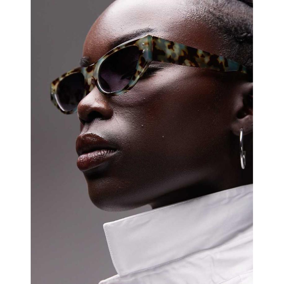 Topshop Bali Smalle hoekige cat eye zonnebril in groene tortoise Groen
