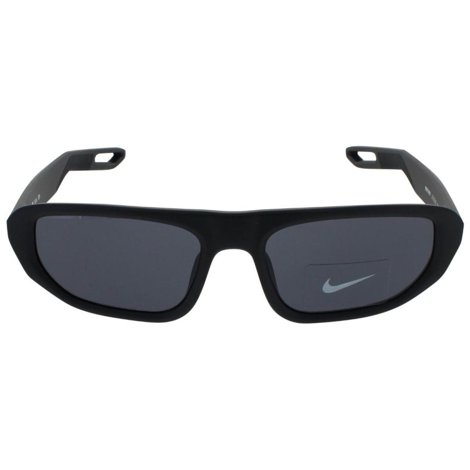Nike NV04 DZ7376 10 Zwart Heren Zonnebril