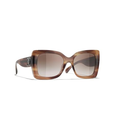 Chanel Vrouwelijk Sunglass Square Sunglasses CH5555 - Framekleur: Gestreepte schildpad taupe, Lenskleur: Bruin