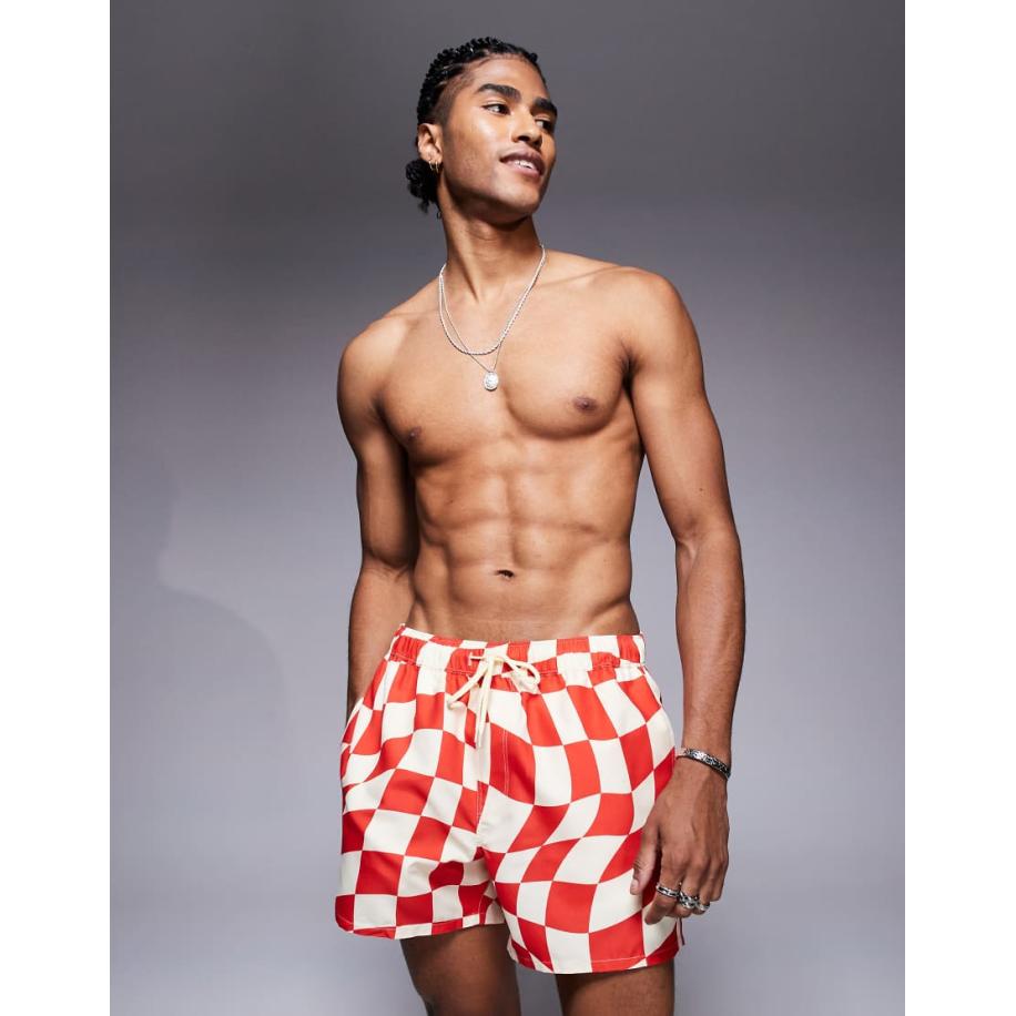 ASOS DESIGN - Korte geruite zwemshort in rood Rood