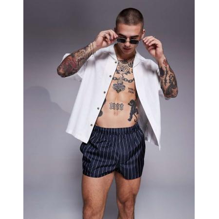 ASOS DESIGN - Superkorte zwemshort in marineblauw met witte krijtstreep-Zwart