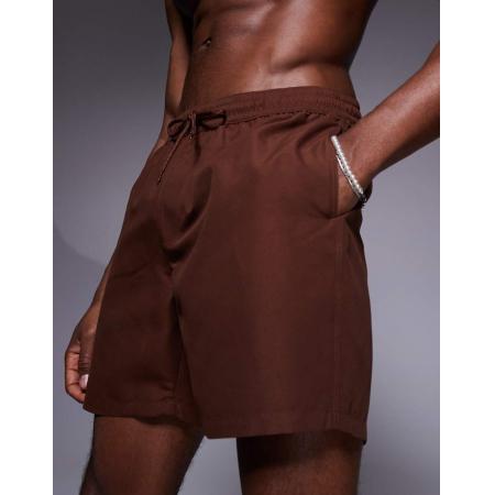 ASOS DESIGN - Halflange zwemshort in donkerbruin